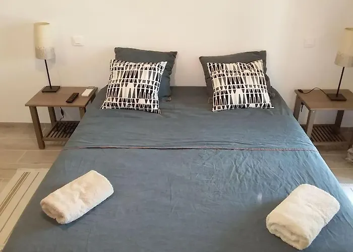 Villa-piscine Privative En Haute Provence וילה *